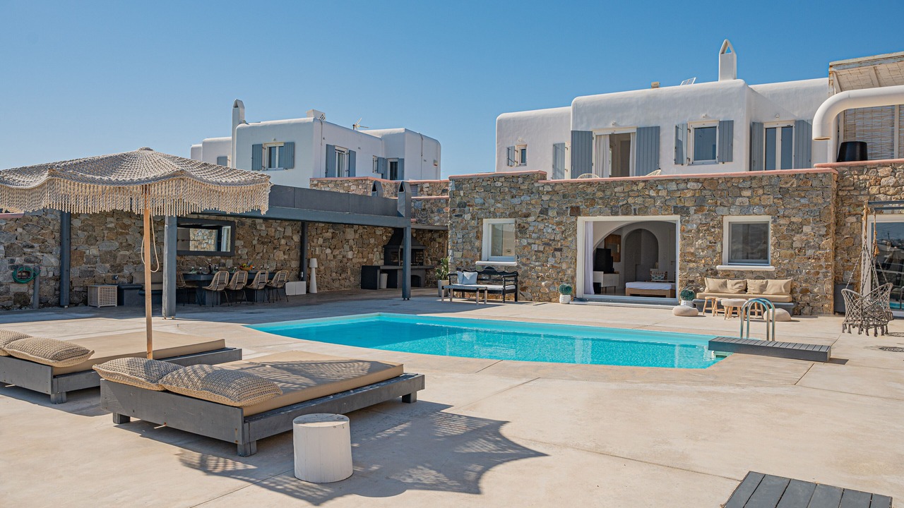 Photo of Outdoor in Kanalia
