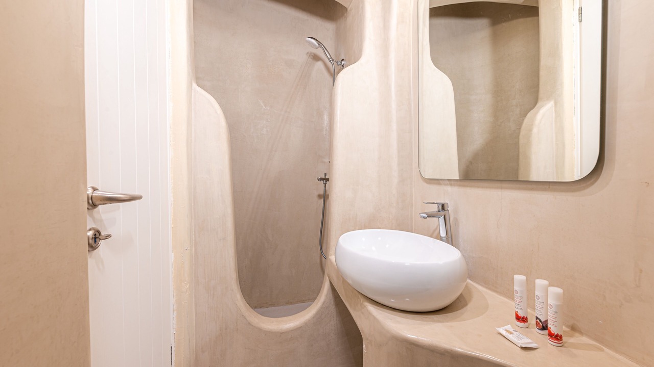 Photo of Bathroom in Kanalia
