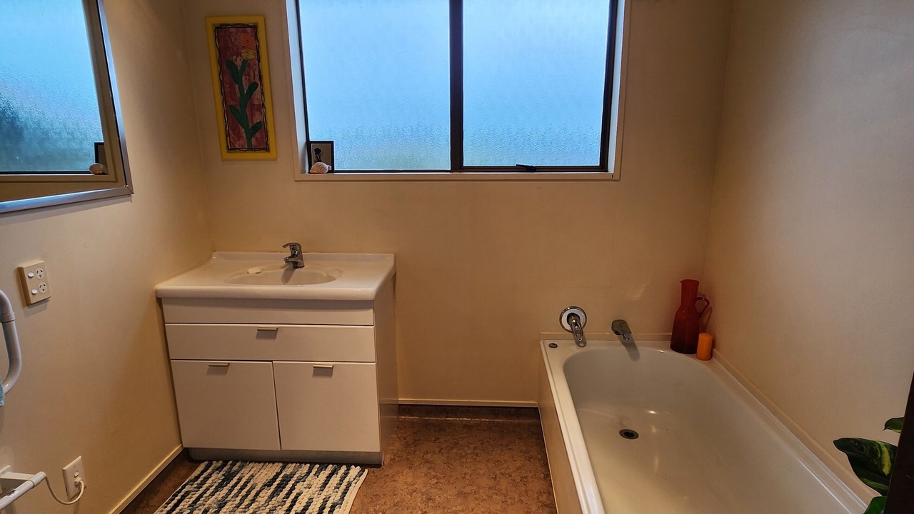 Photo of Bathroom in Omokoroa