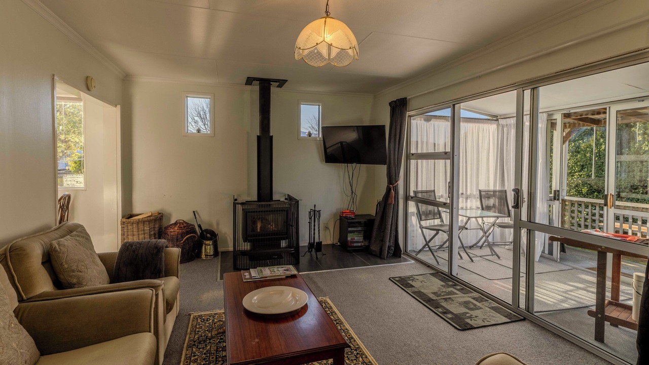 Photo of Livingroom in Te Anau