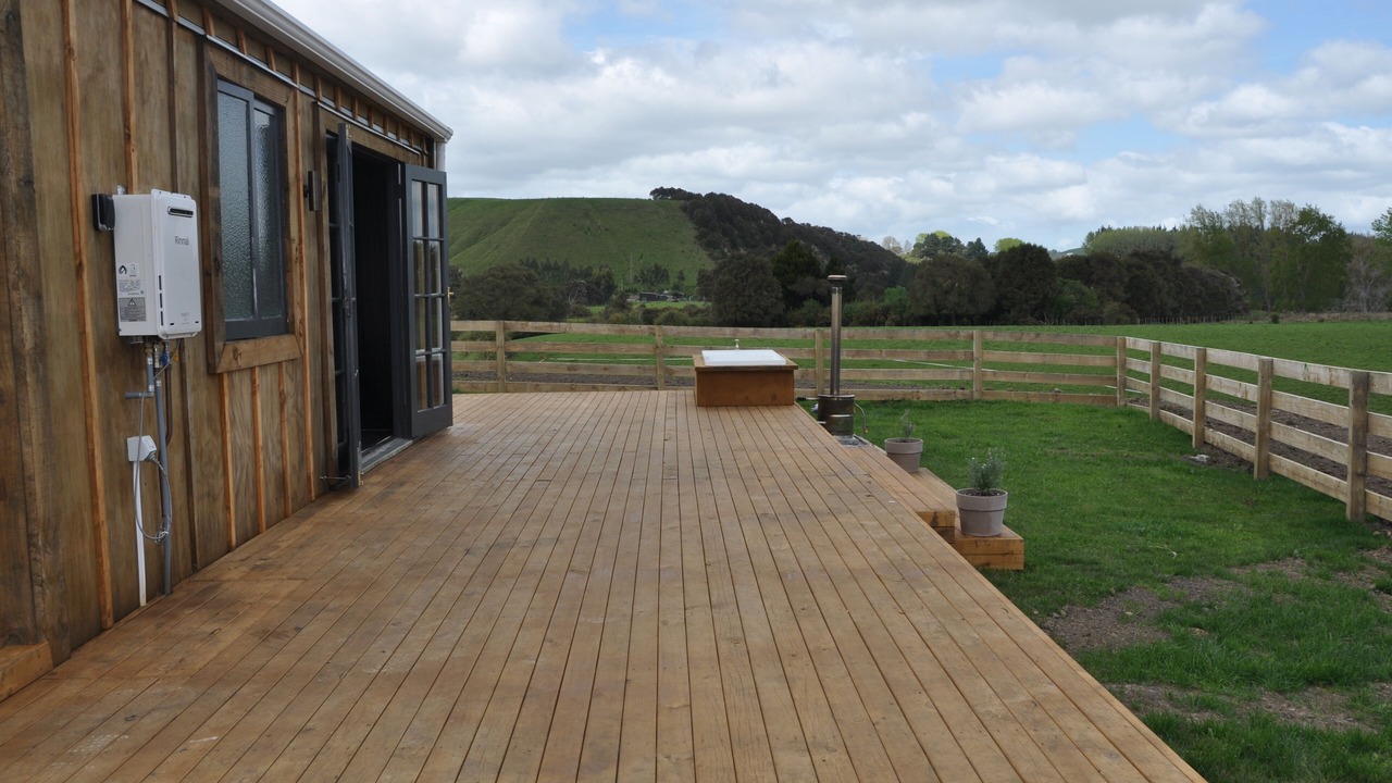 Photo of Patio Balcony in Wanganui District