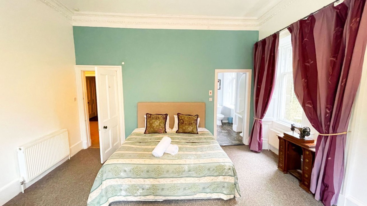 Photo of Bedroom in Gorebridge