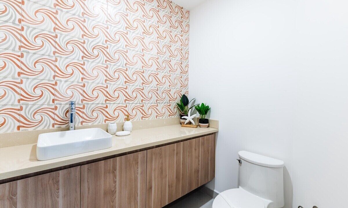 Photo of Bathroom in Pacuare Reserve