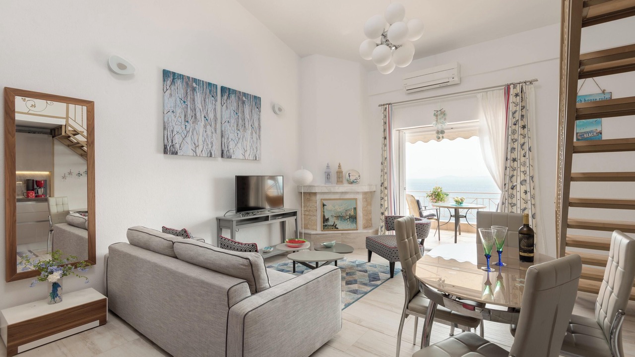 Photo of Livingroom in Neos Marmaras