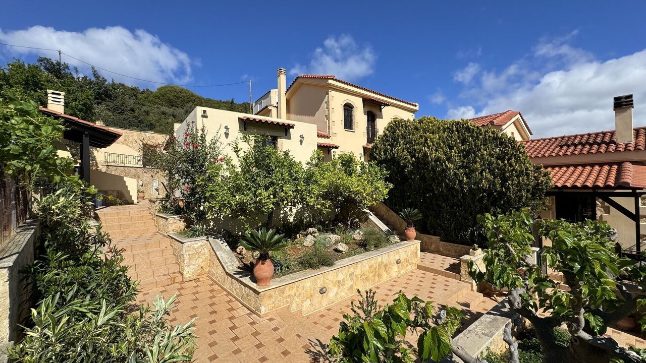 Photo of Outdoor in Melissourgio