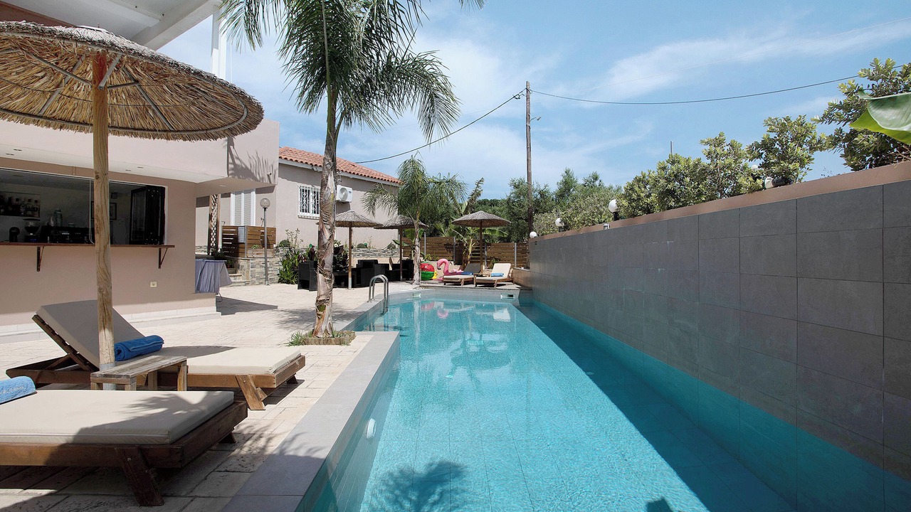 Photo of Outdoor in Alikanas