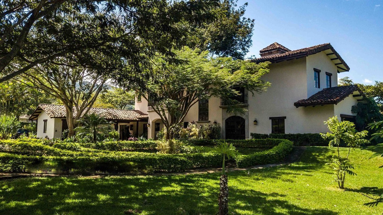 Photo of Outdoor in Santa Ana