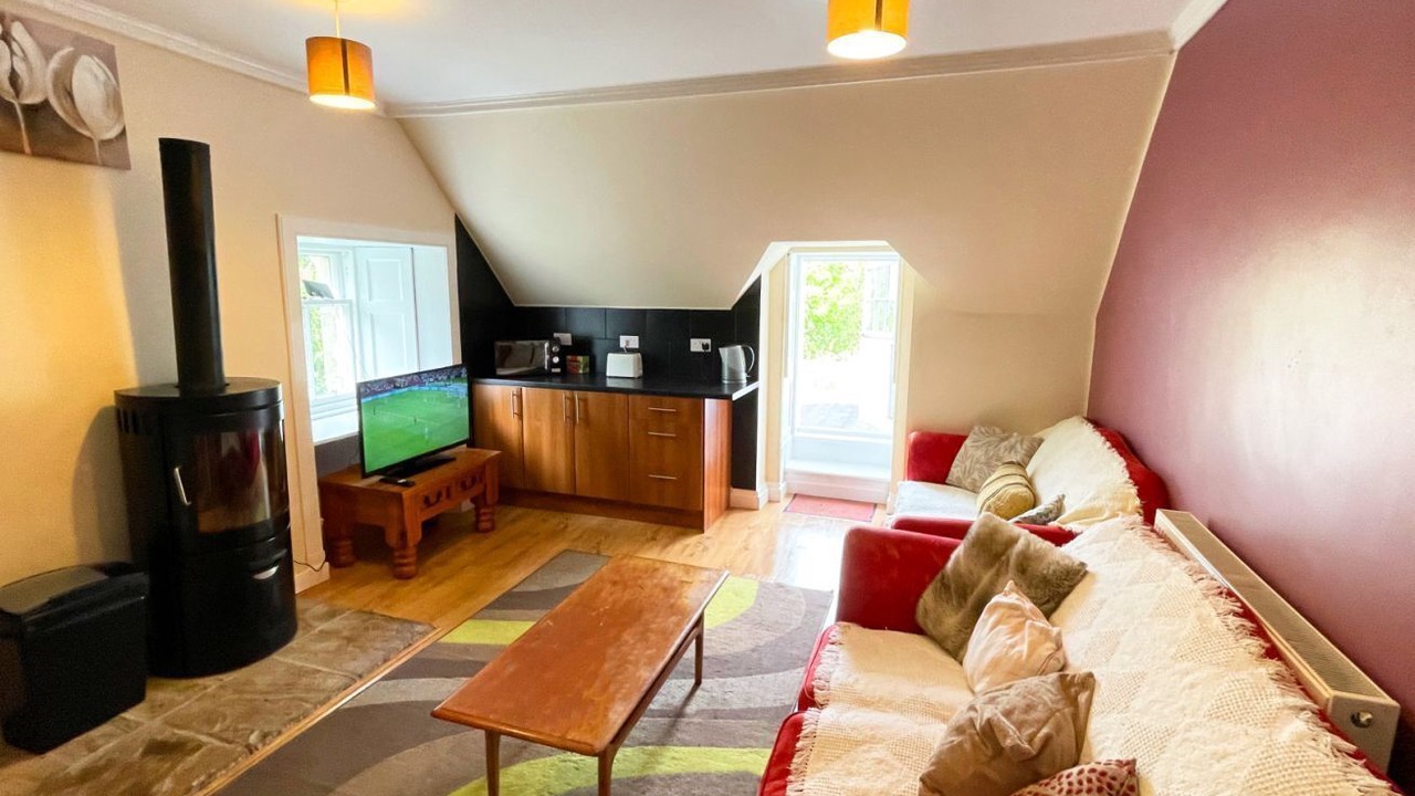 Photo of Livingroom in Gorebridge