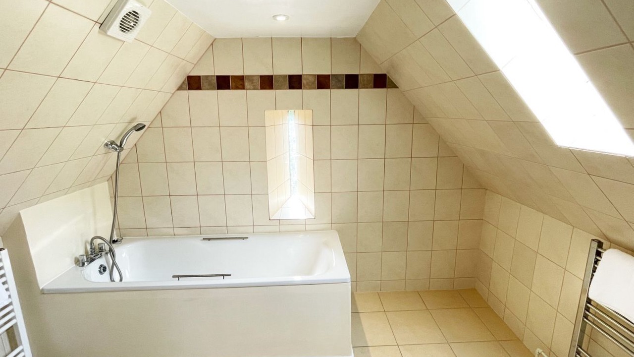 Photo of Bathroom in Gorebridge