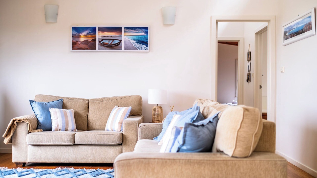 Photo of Livingroom in Dolphin Sands