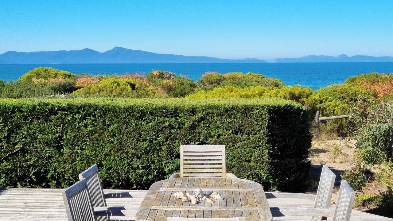 Photo of Outdoor in Dolphin Sands