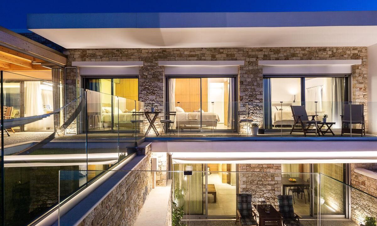 Photo of Patio Balcony in Vathianos Kampos