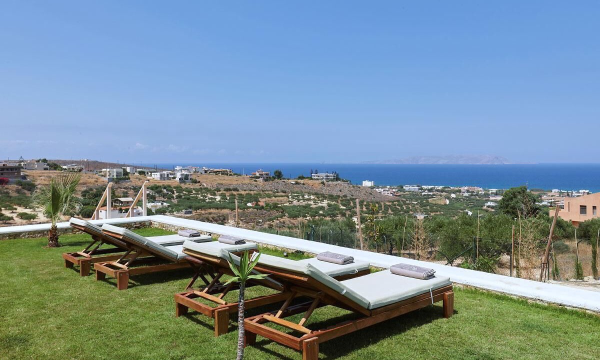 Photo of Patio Balcony in Vathianos Kampos