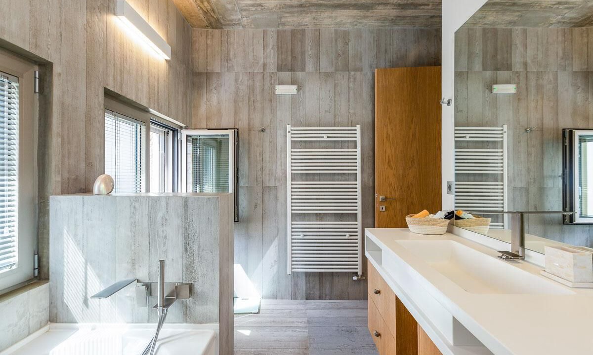 Photo of Bathroom in Vathianos Kampos