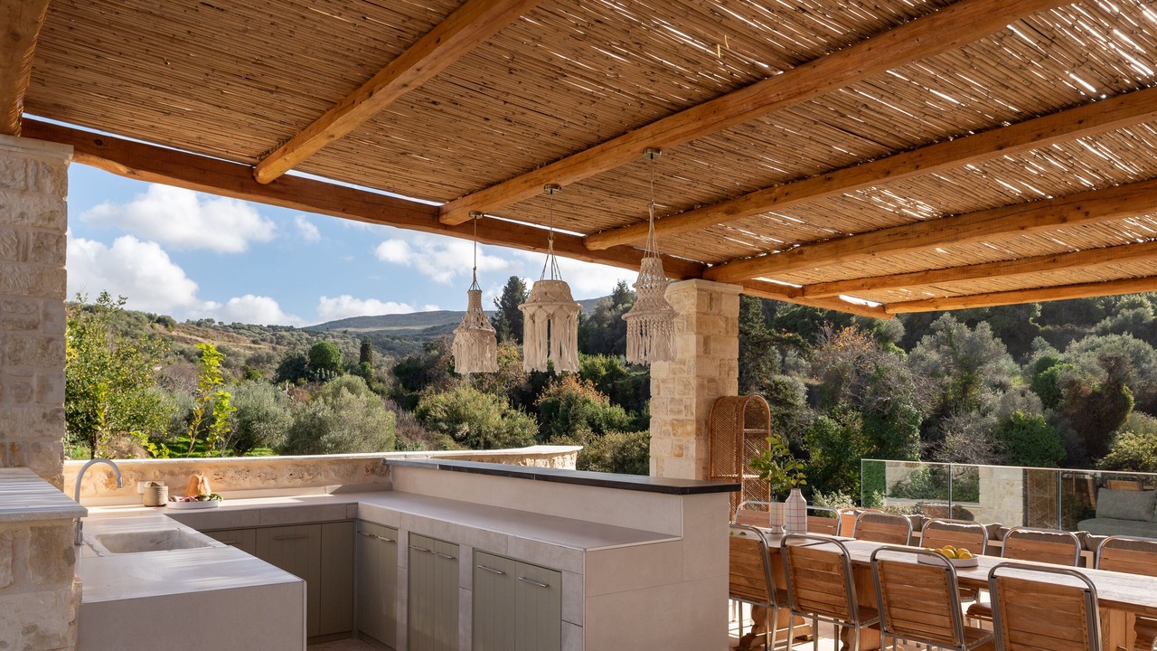 Photo of Outdoor in Mesi