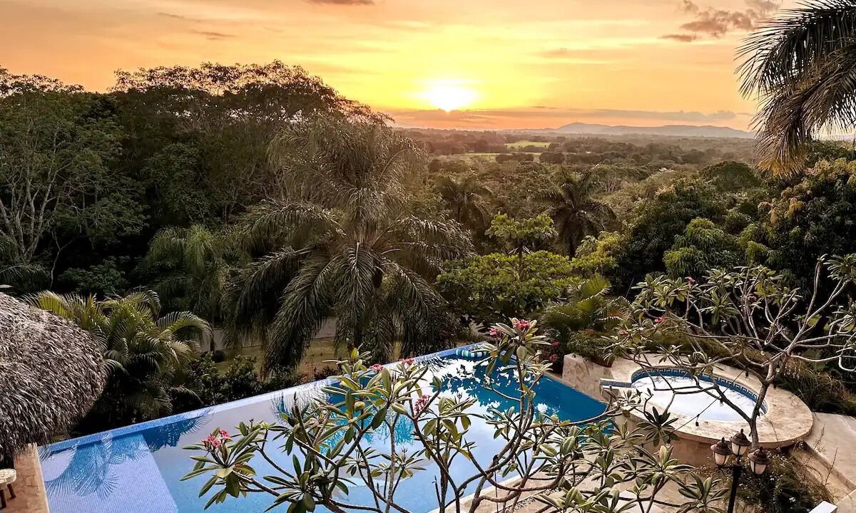 Photo of Outdoor in Esparza