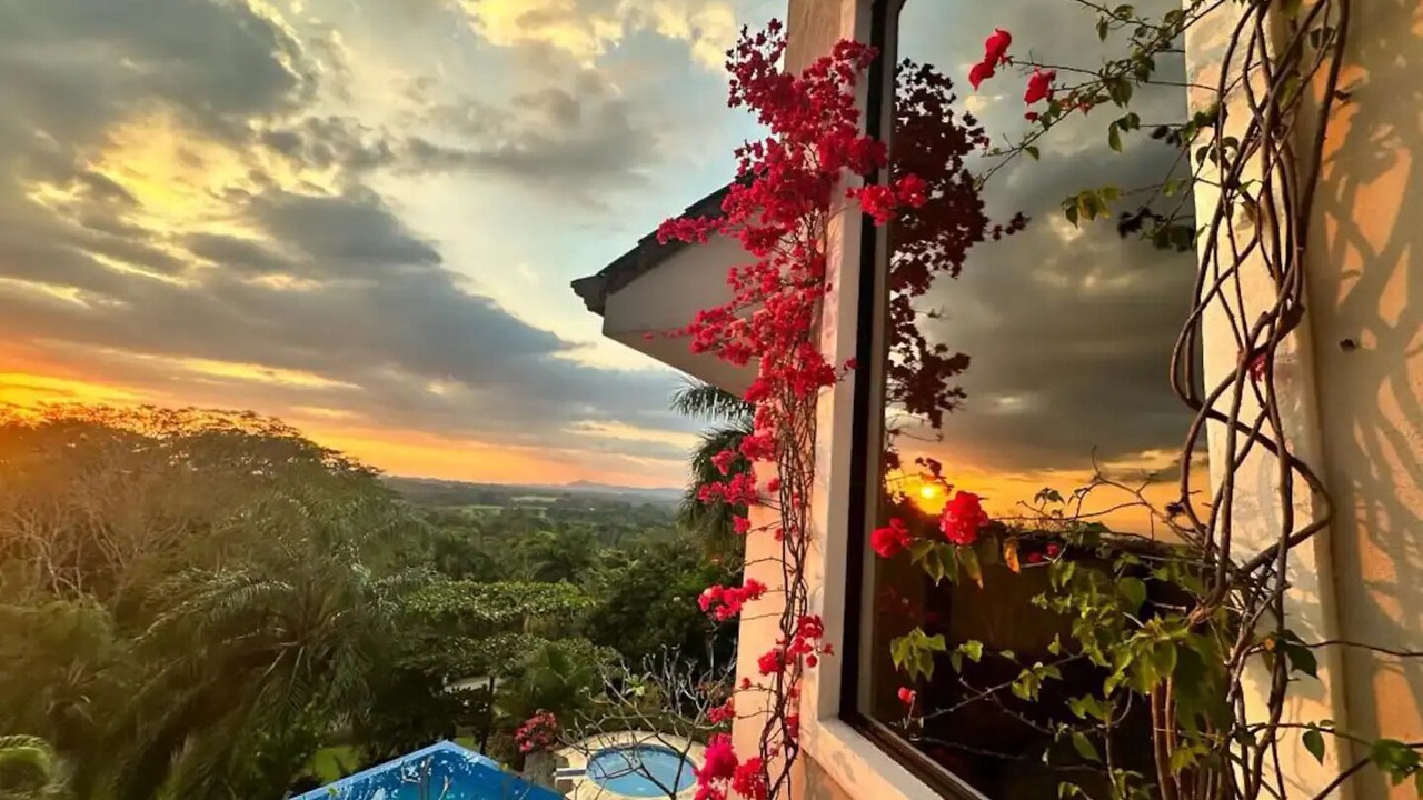 Photo of Outdoor in Esparza