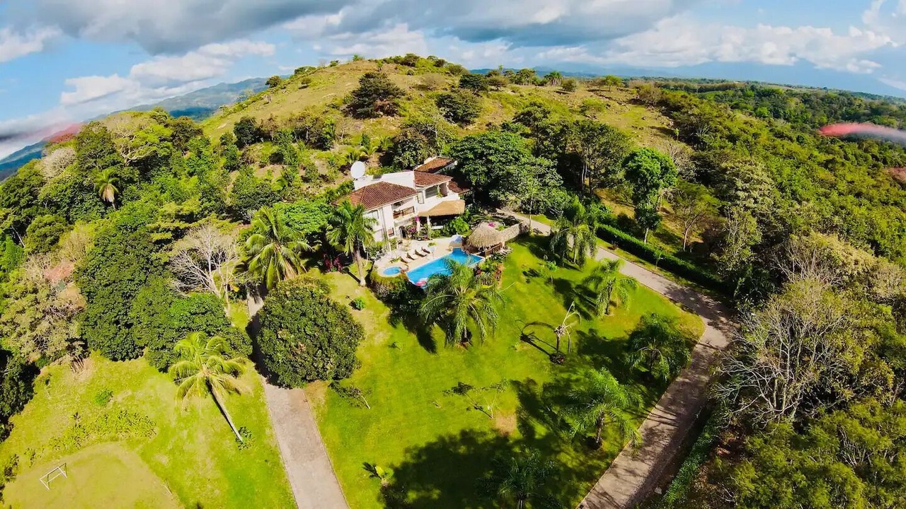 Photo of Outdoor in Esparza