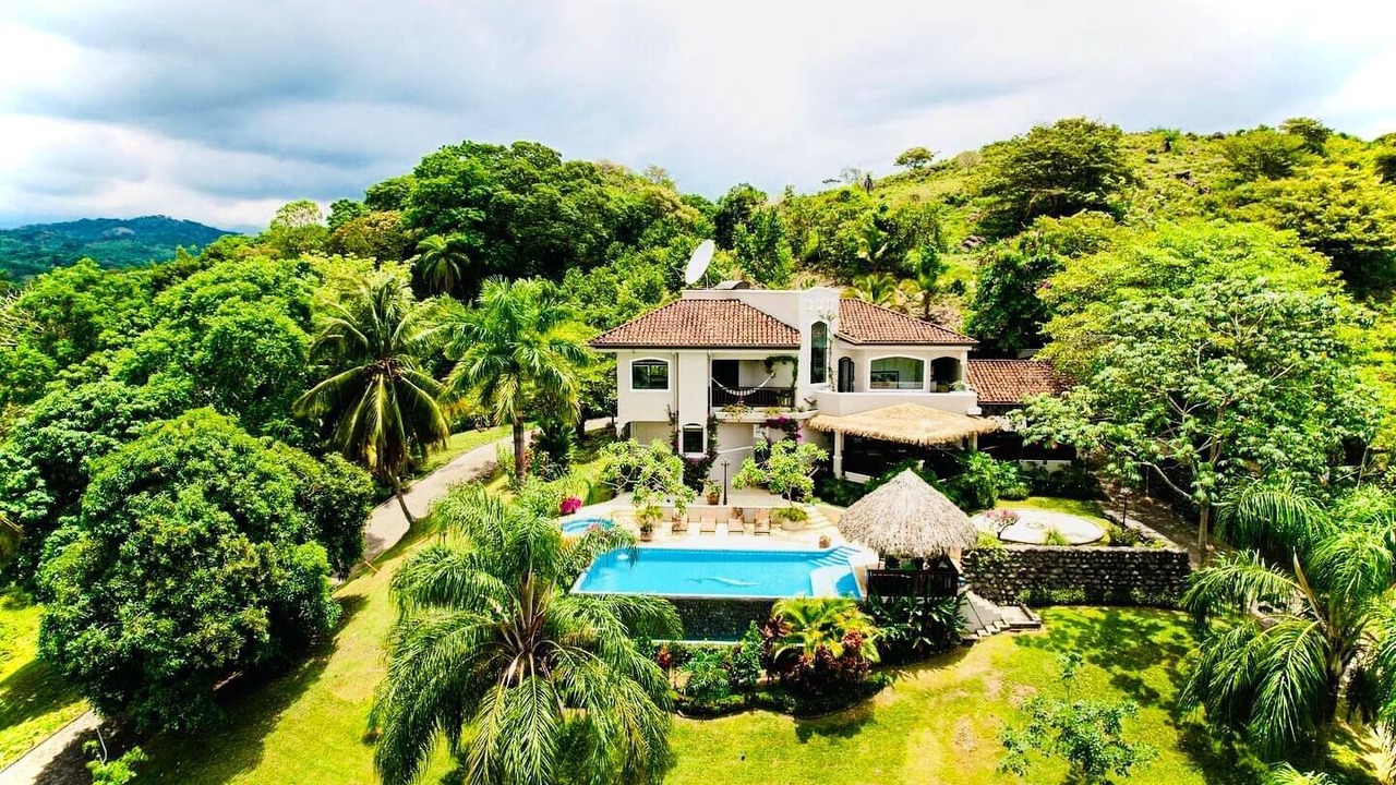 Photo of Outdoor in Esparza