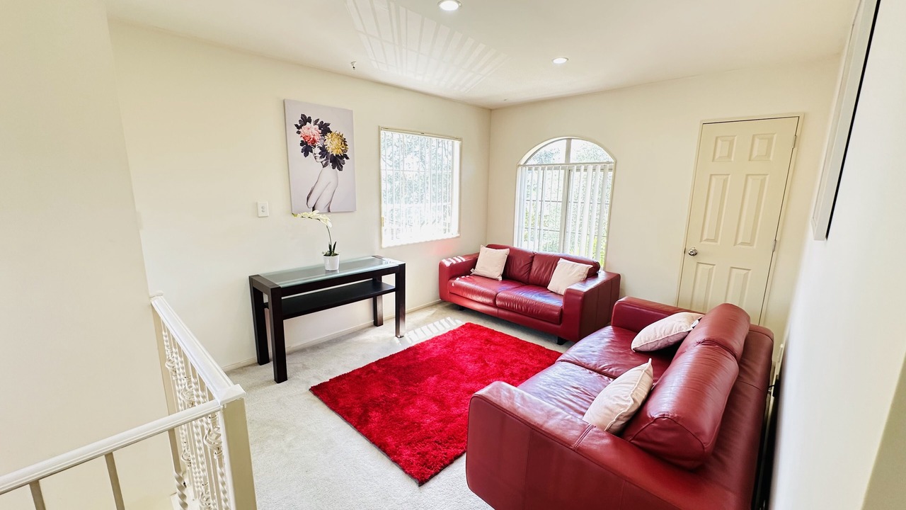 Photo of Livingroom in Greenlane - Ellerslie