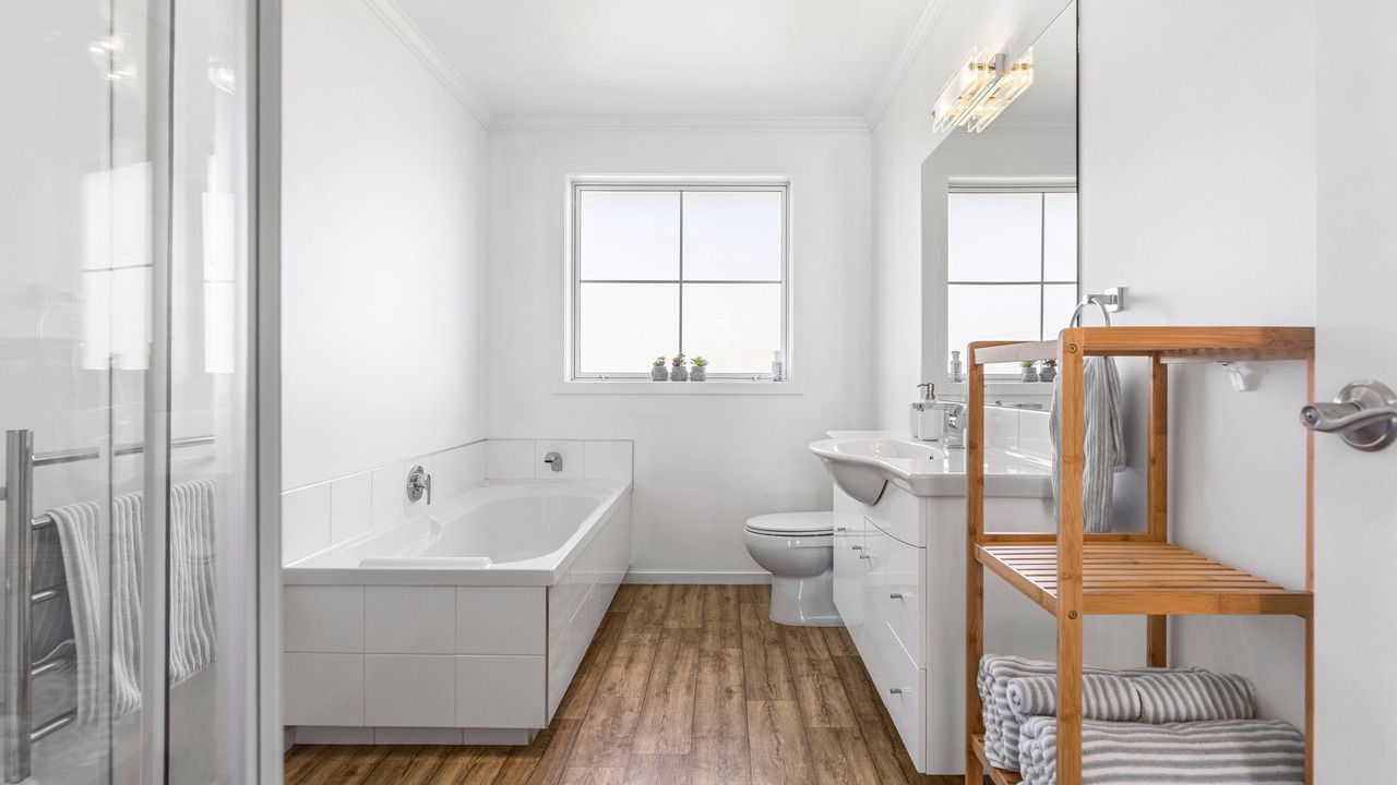 Photo of Bathroom in Albert Town