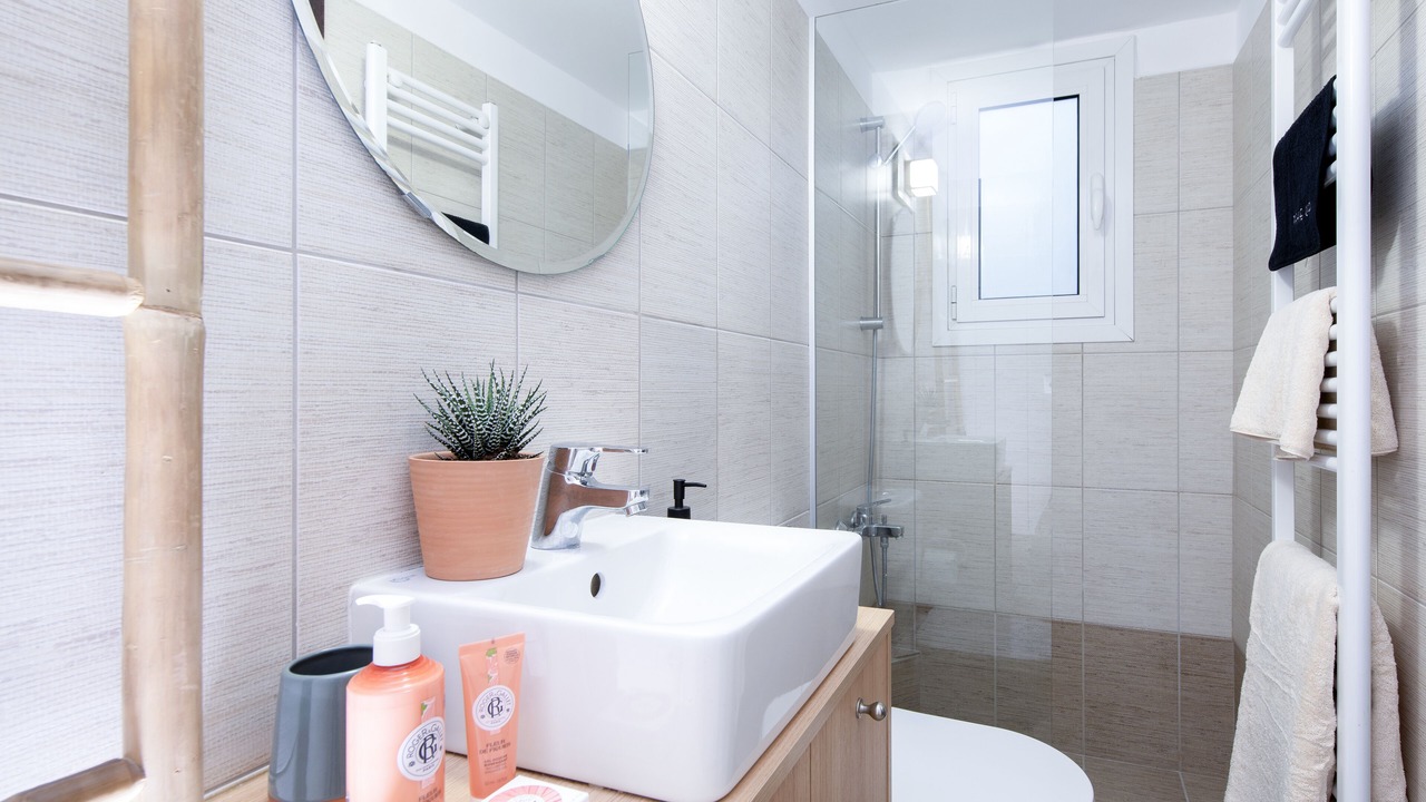 Photo of Bathroom in Piraeus