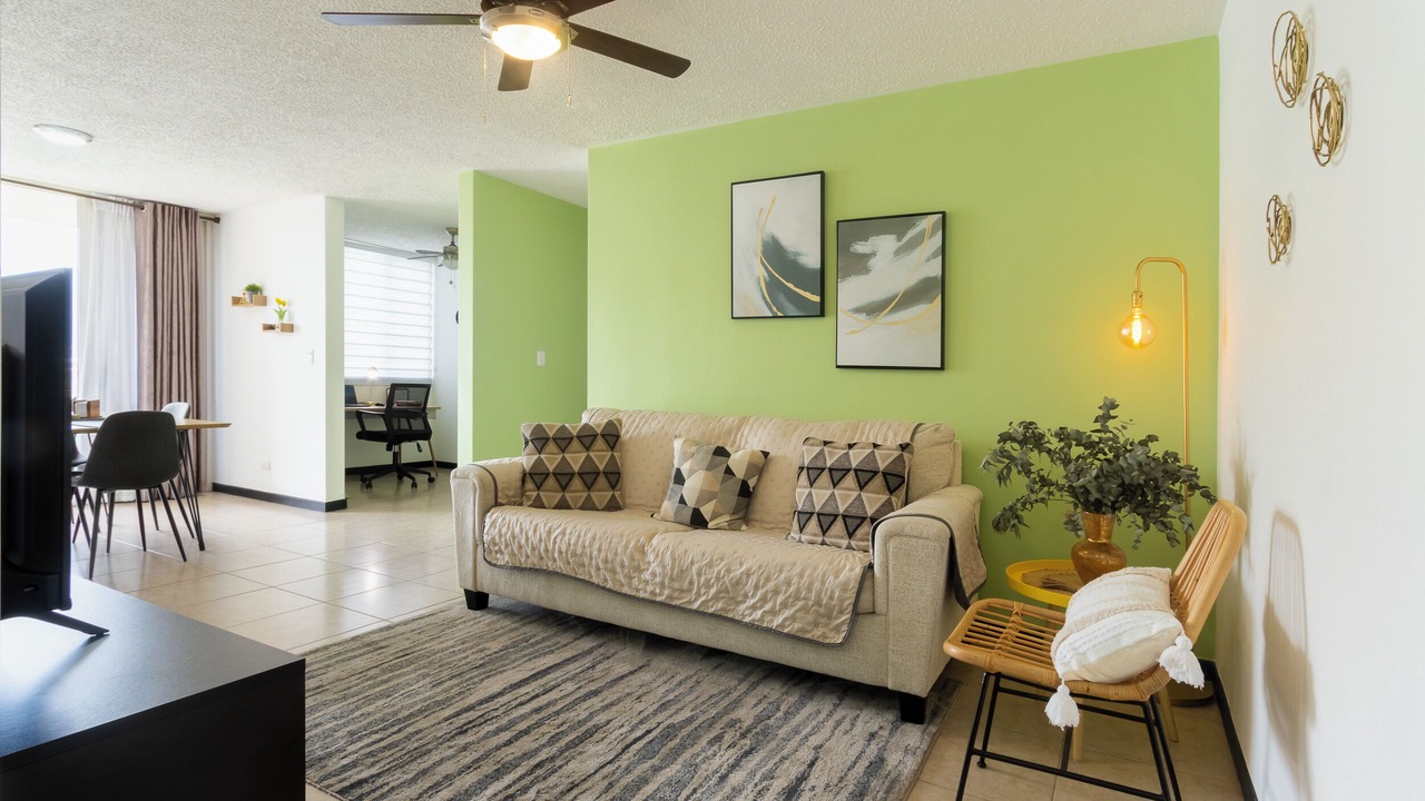 Photo of Livingroom in San Rafael