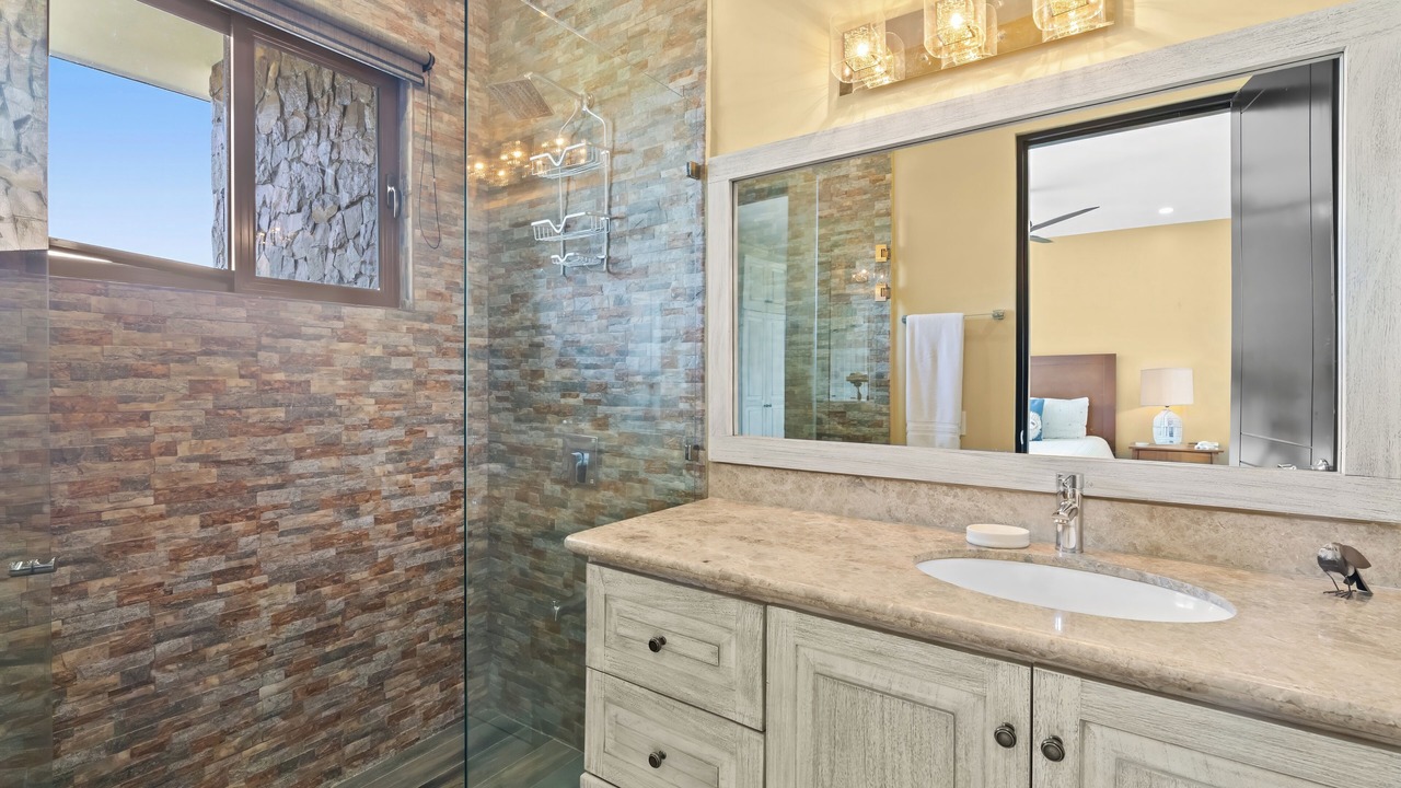 Photo of Bathroom in Playa Hermosa