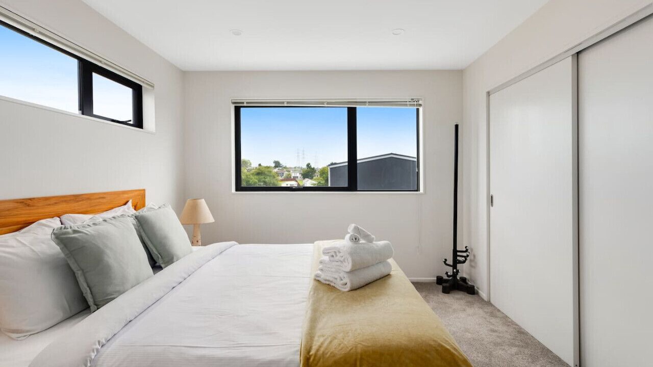 Photo of Bedroom in Massey