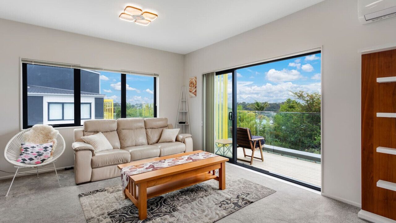 Photo of Livingroom in Massey