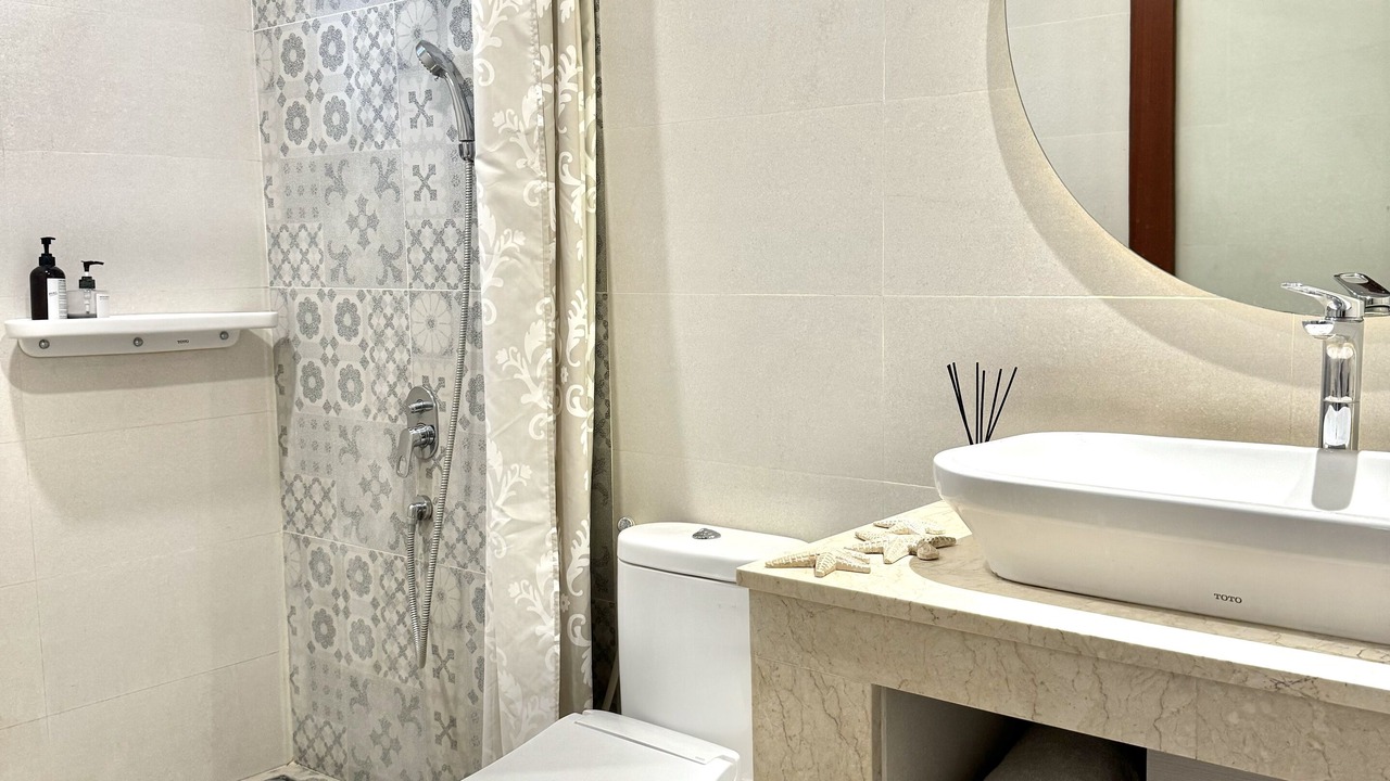 Photo of Bathroom in Rendang