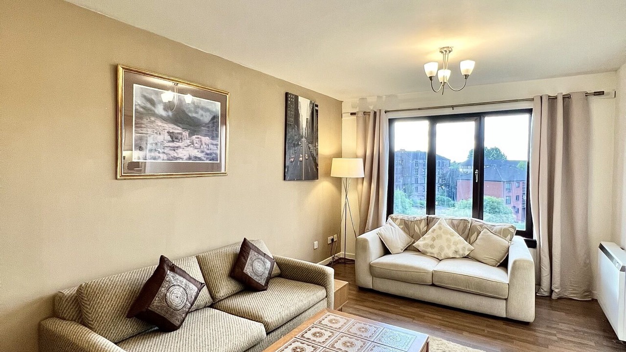 Photo of Livingroom in North Glasgow
