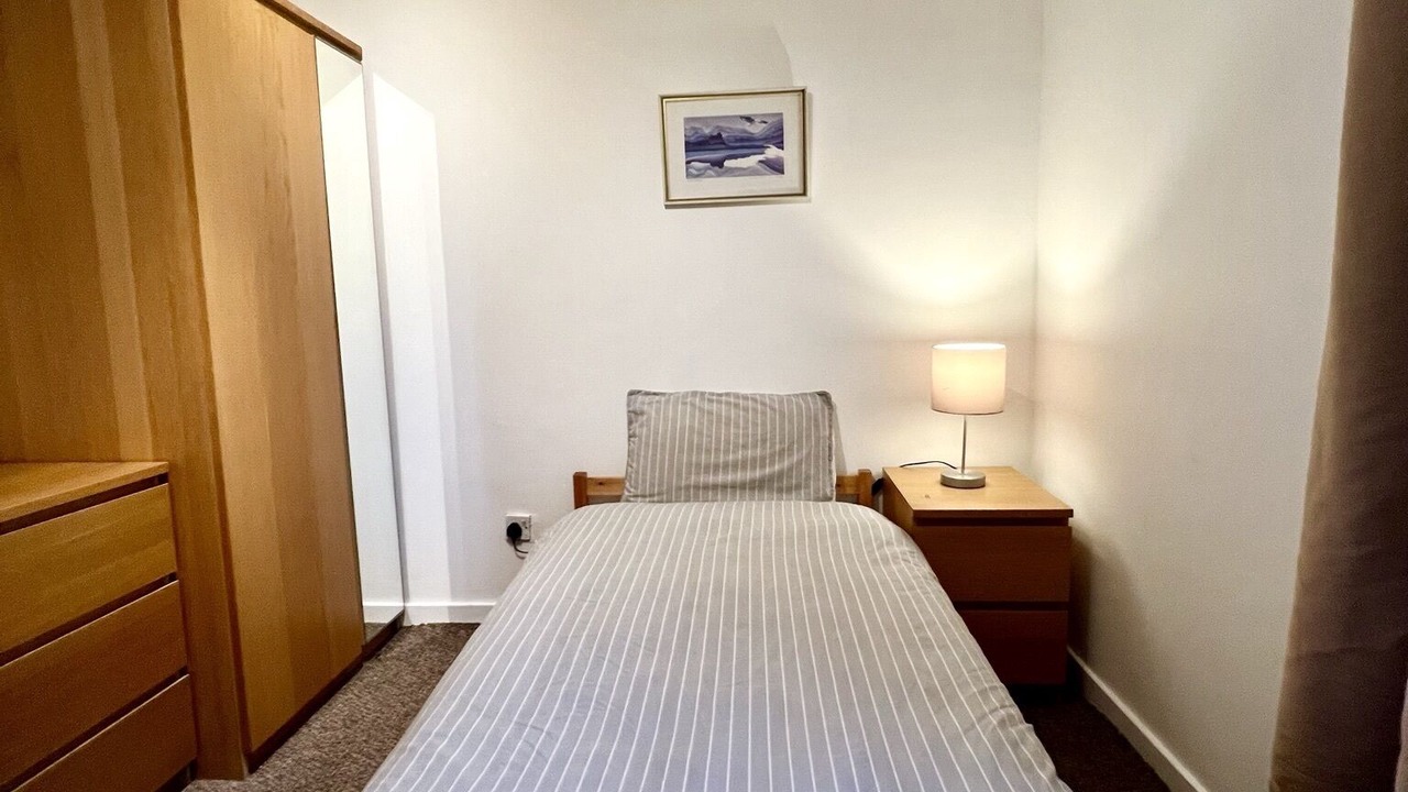 Photo of Bedroom in North Glasgow