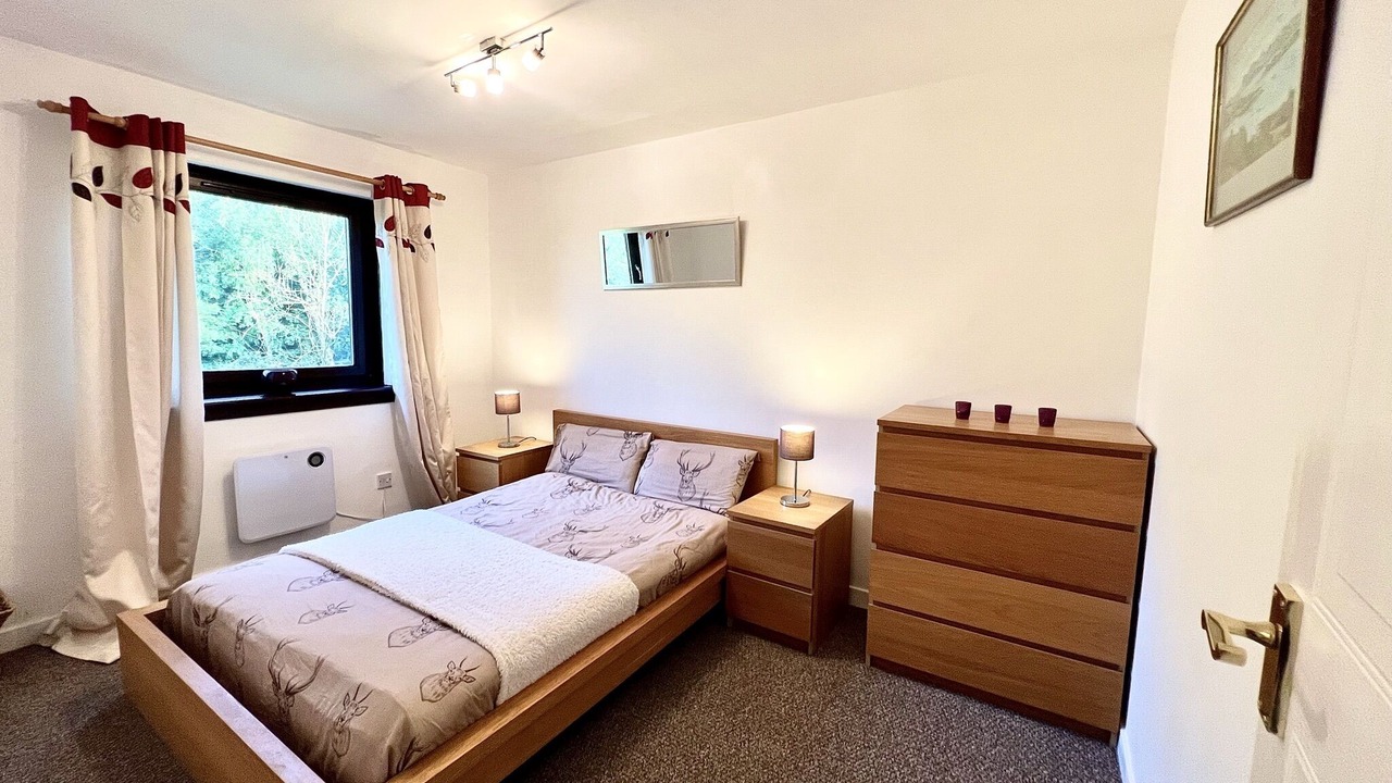 Photo of Bedroom in North Glasgow