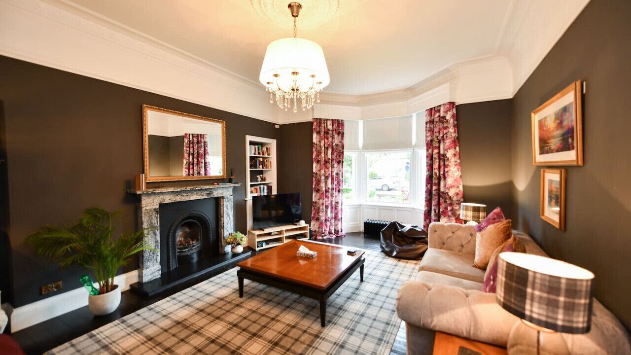 Photo of Livingroom in Ayr