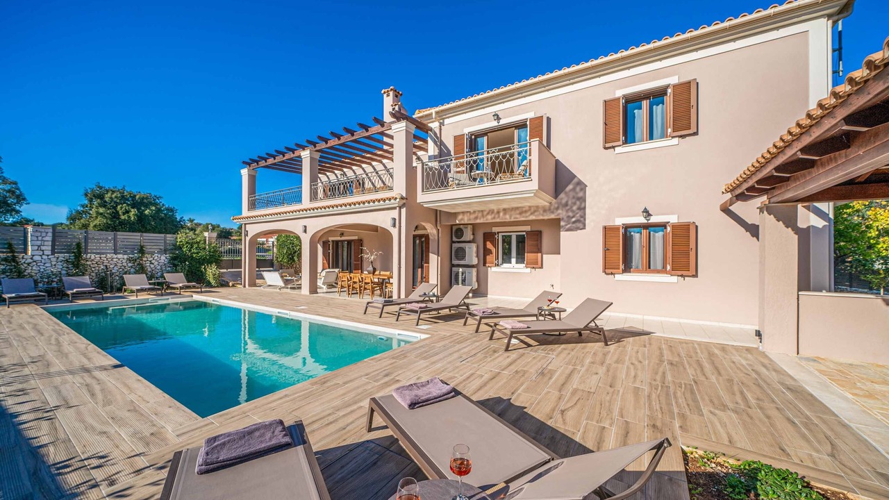 Photo of Outdoor in Thiramonas
