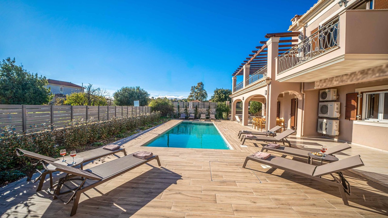 Photo of Outdoor in Thiramonas