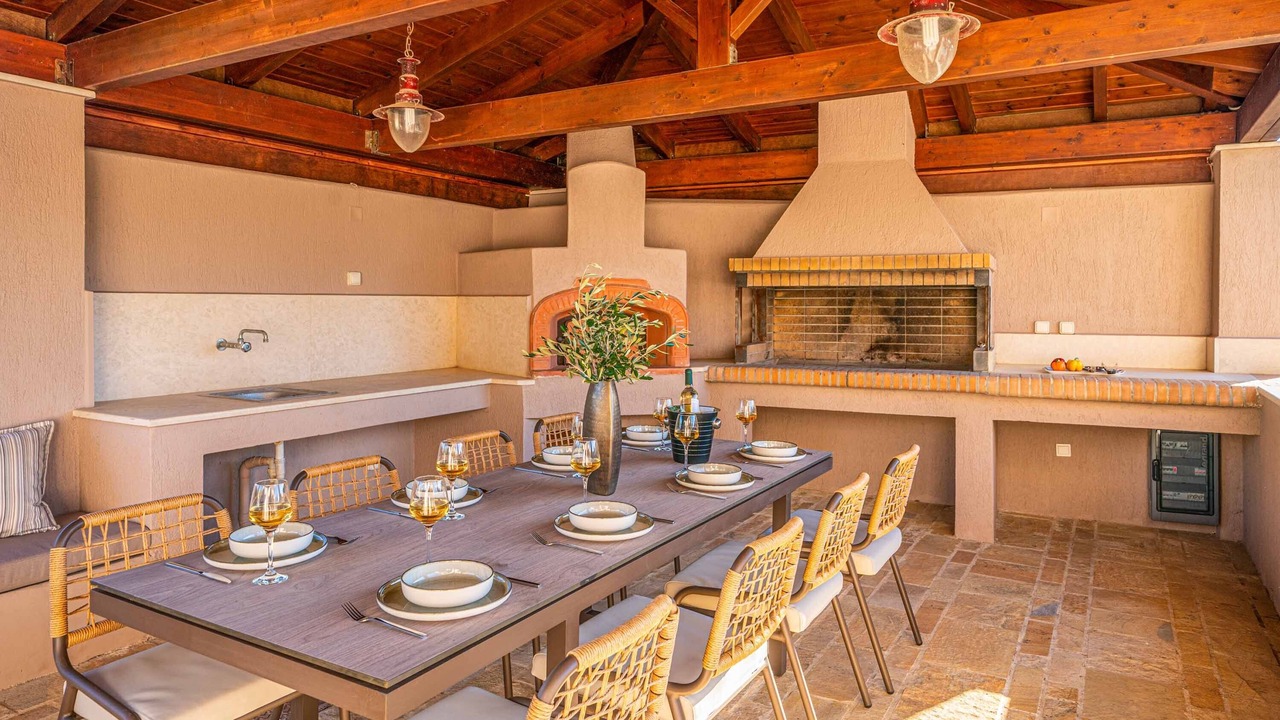 Photo of Outdoor in Thiramonas