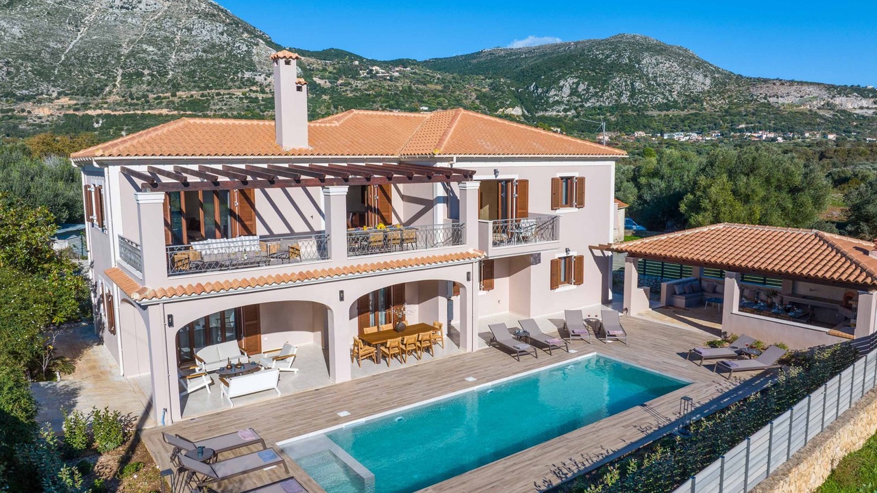 Photo of Outdoor in Thiramonas