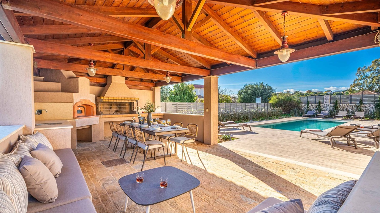 Photo of Outdoor in Thiramonas