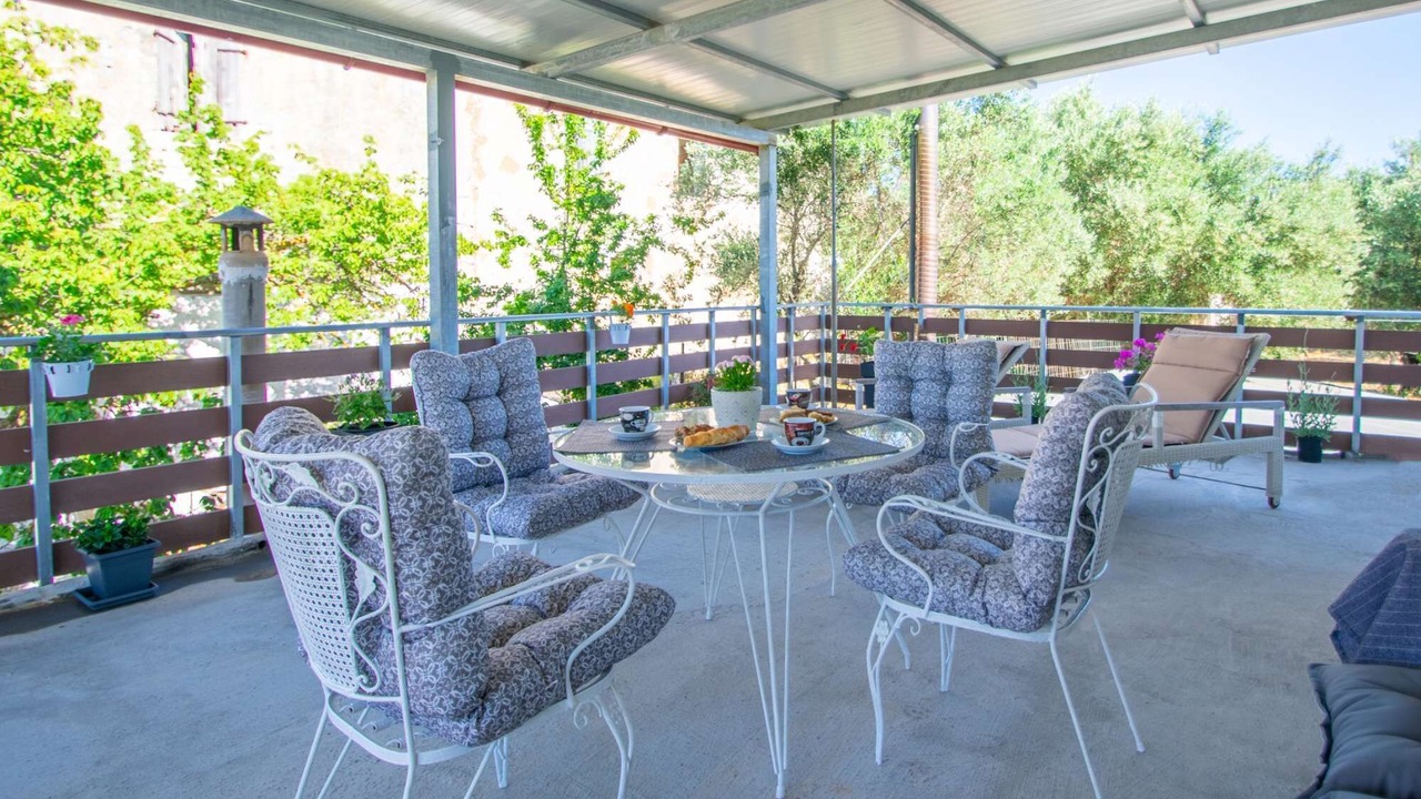 Photo of Outdoor in Kampion
