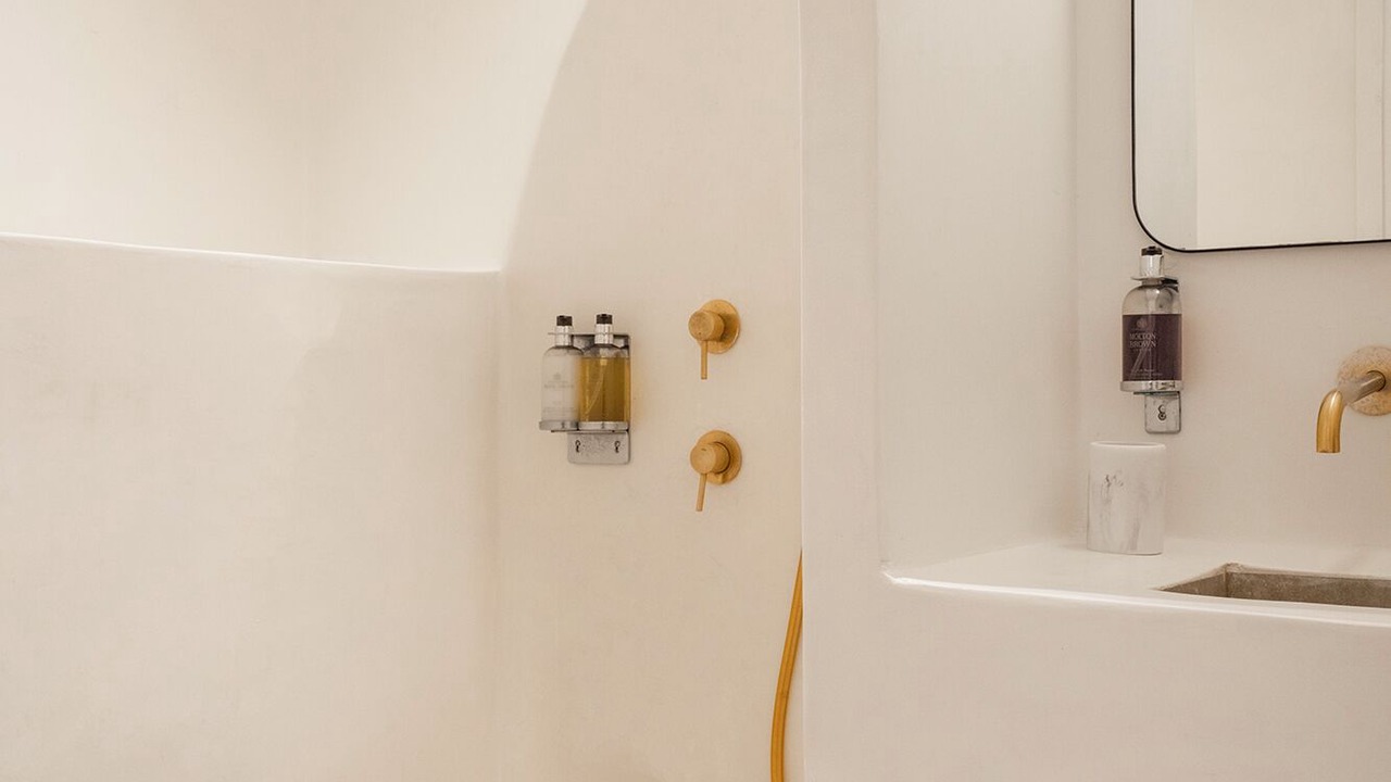 Photo of Bathroom in Platis Gialos