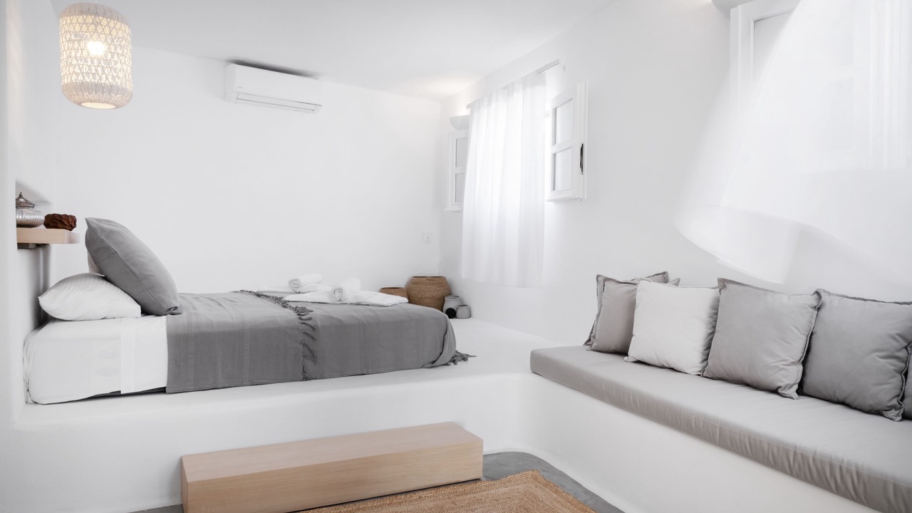 Photo of Bedroom in Platis Gialos