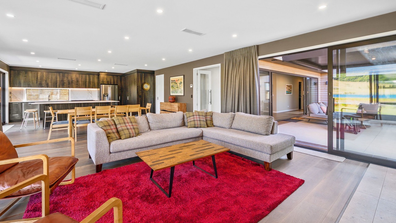 Photo of Livingroom in Lake Okareka