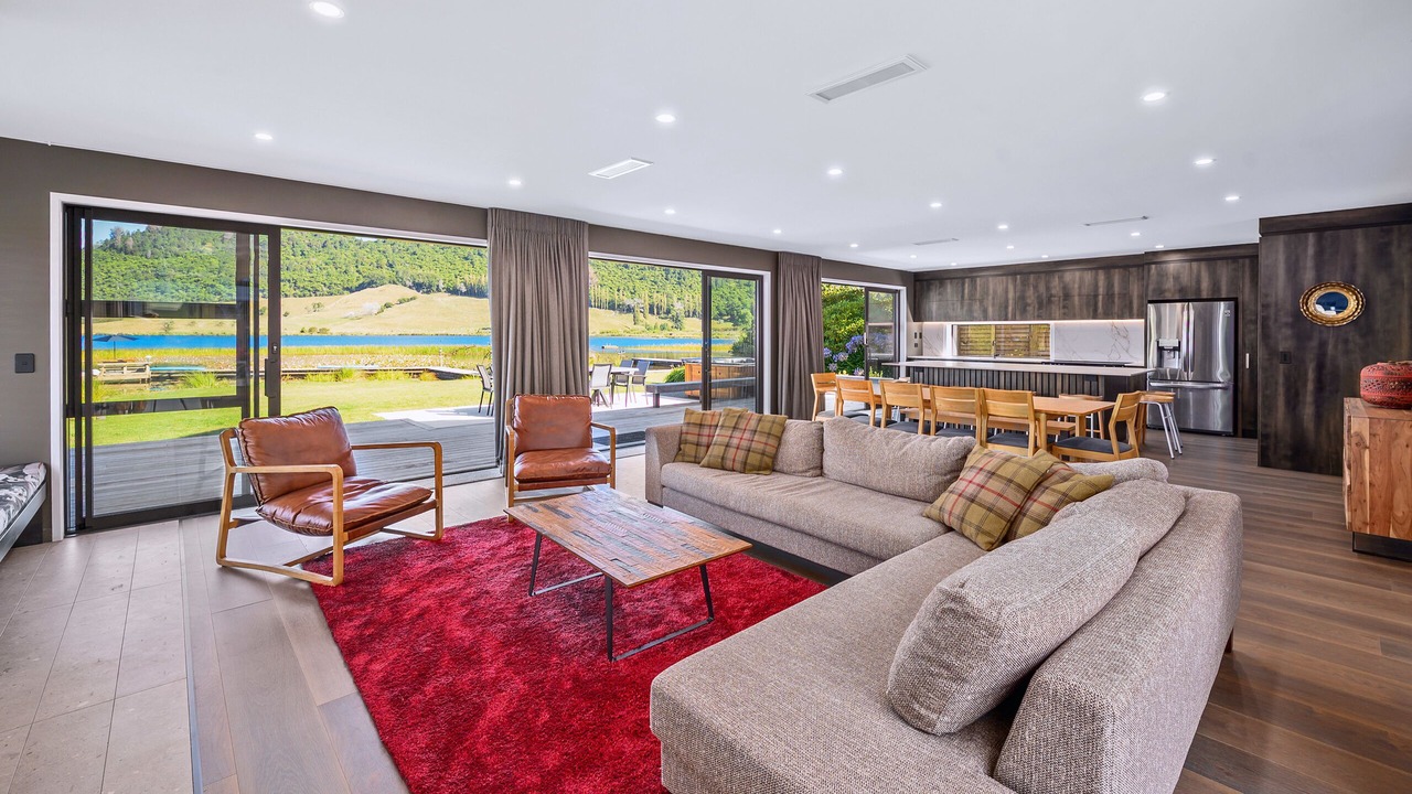 Photo of Livingroom in Lake Okareka