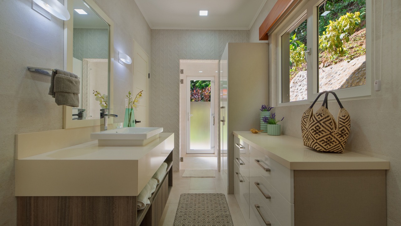 Photo of Bathroom in Marina Vista