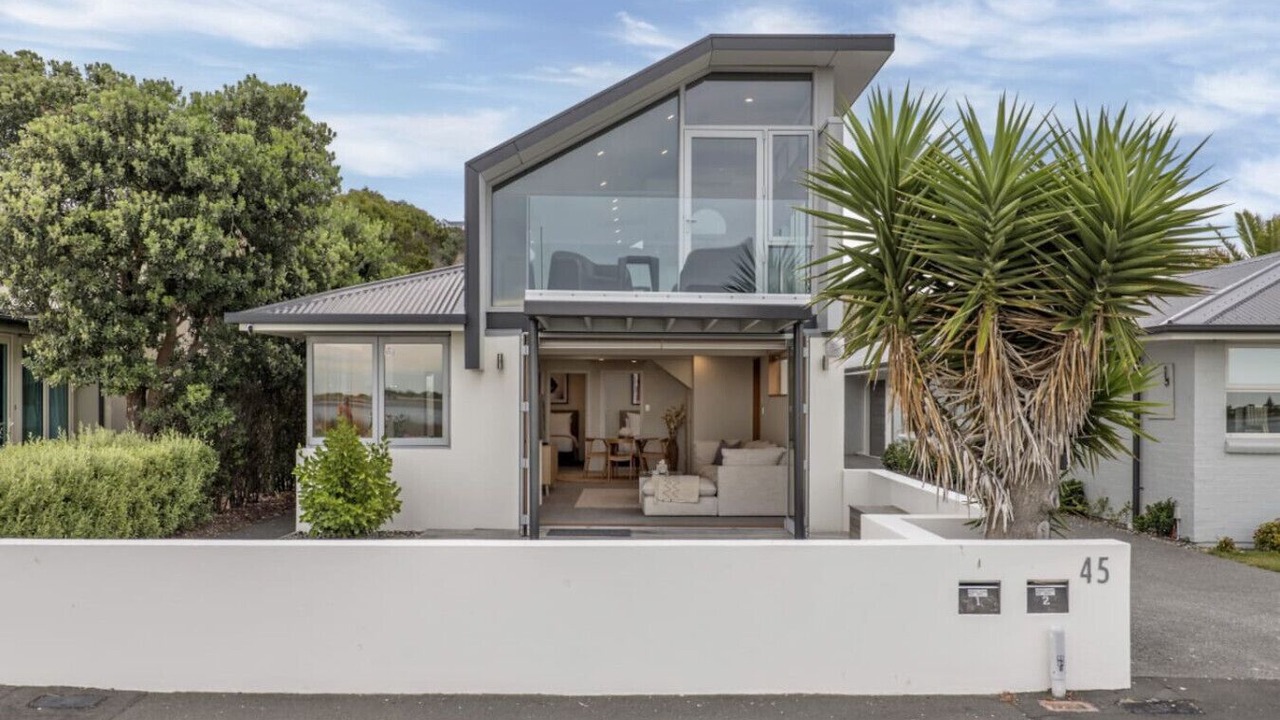 Photo of Outdoor in Redcliffs