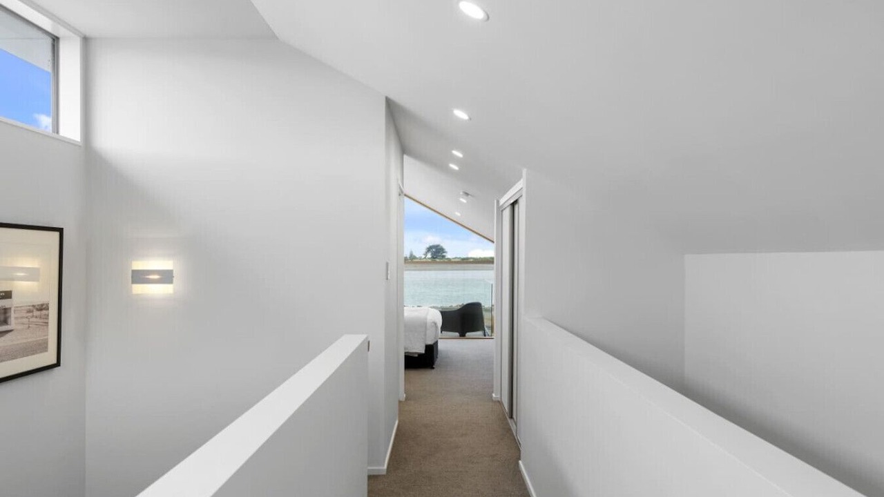 Photo of Bedroom in Redcliffs