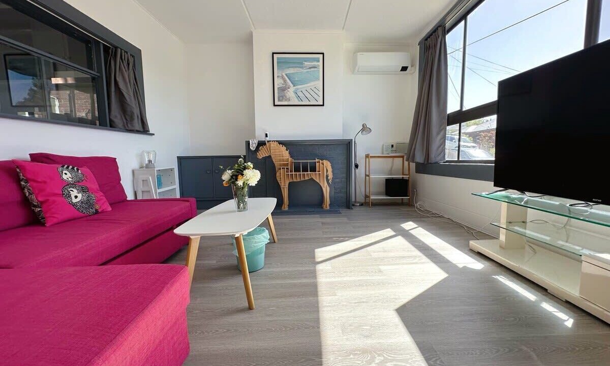 Photo of Livingroom in South Hobart