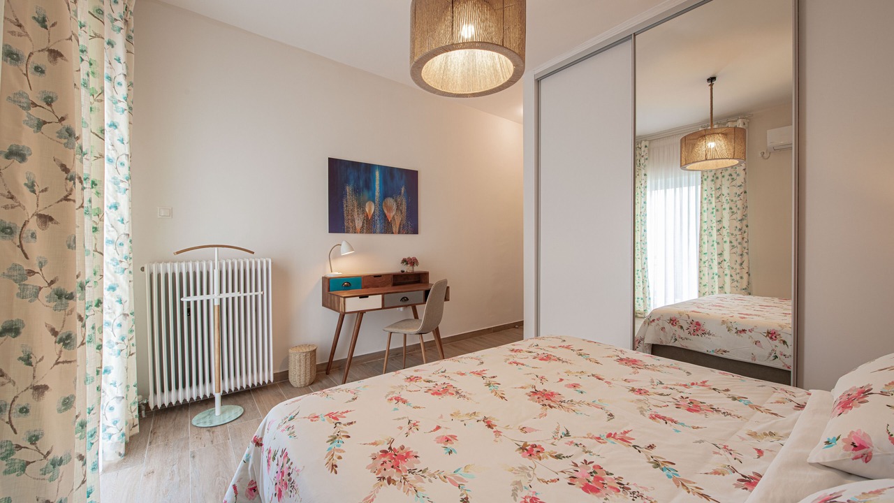 Photo of Bedroom in Glyfada